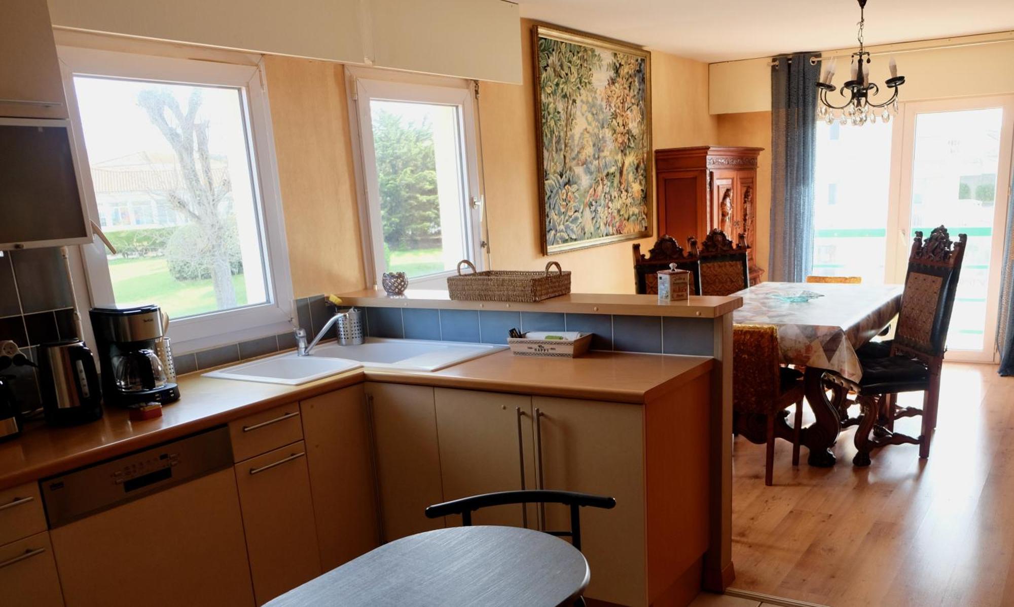 Appartement Lumineux, 80M2, Au Calme, 10Mn A Pieds De La Plage レ・サ​​ーブル・ドロンヌ エクステリア 写真